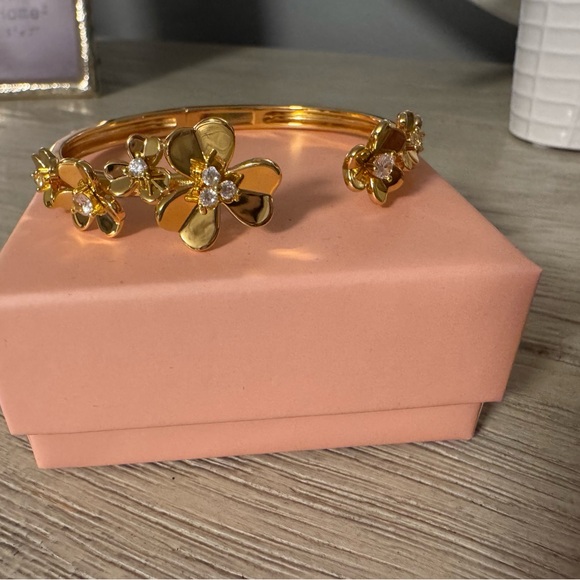 frivole 7 flowers gold bracelet - Picture 8 of 8